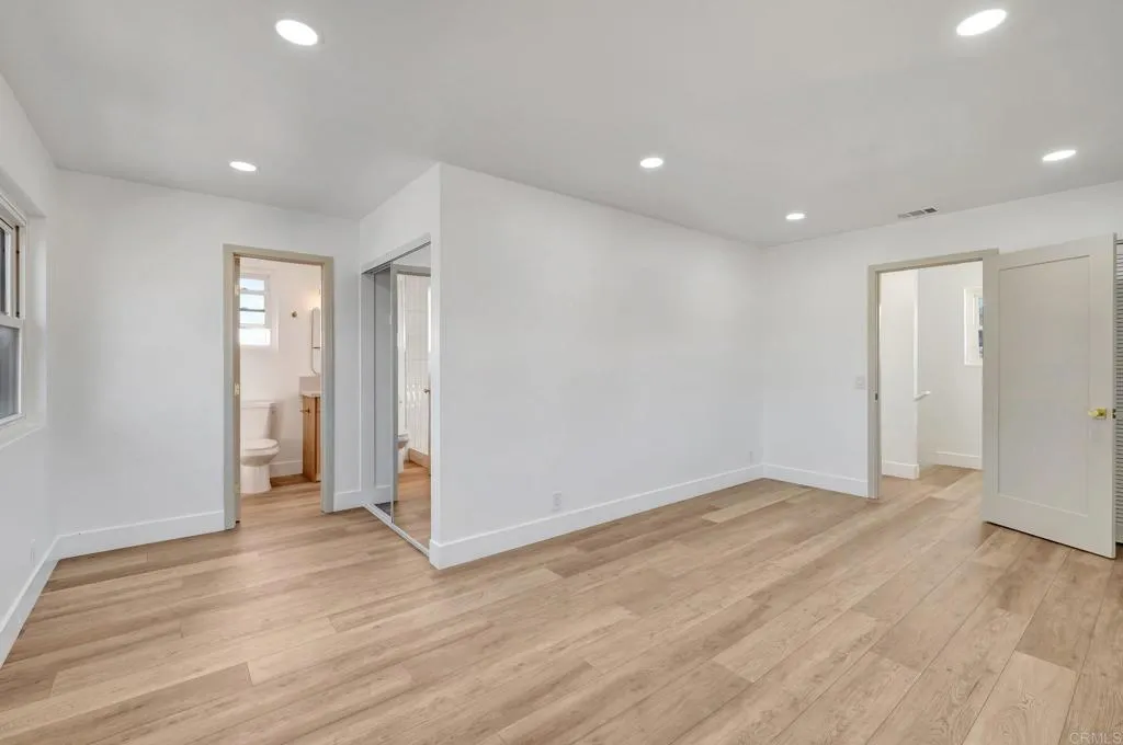 https://cdn.realtyfeed.com/cdn/127/306464242/31892eff3984272d278ec89a700c5eb1.webp