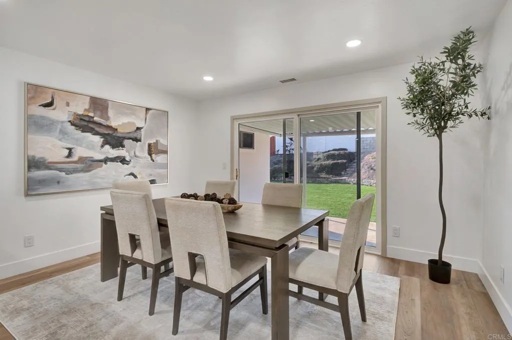 https://cdn.realtyfeed.com/cdn/127/306464242/8ea9dc8c51b9fff90e663a800a945d4e.webp