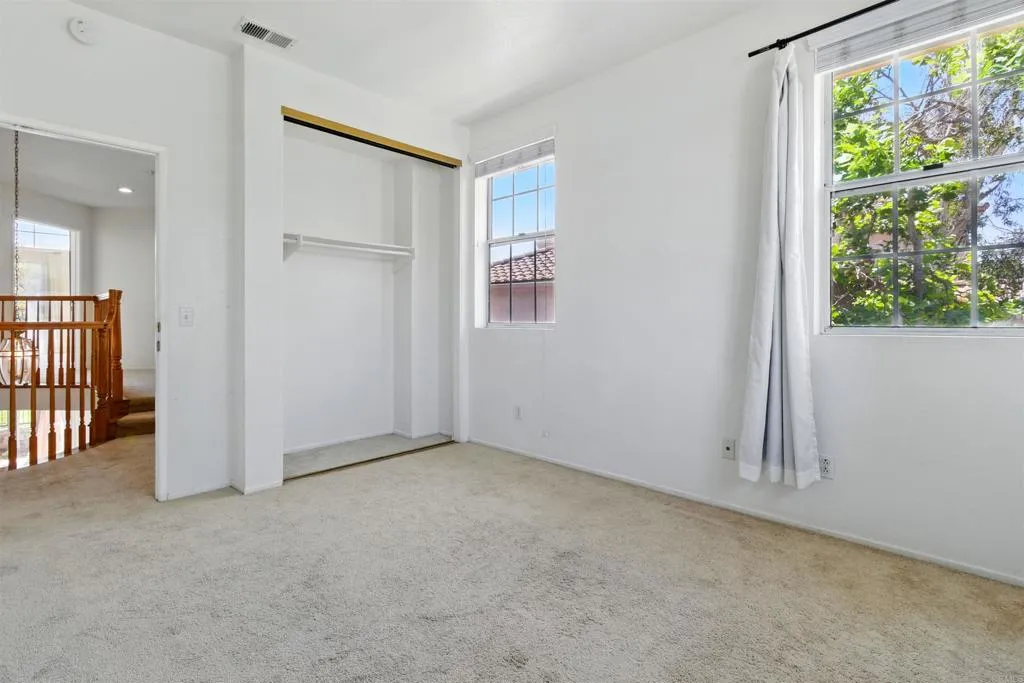 https://cdn.realtyfeed.com/cdn/127/306464277/48cc36c81da699e3bcfe2eb6080b8324.webp