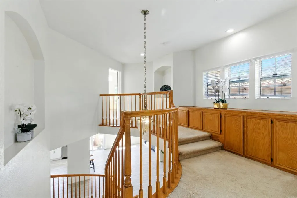 https://cdn.realtyfeed.com/cdn/127/306464277/e129186c36a19f61e36187ef43b4f992.webp