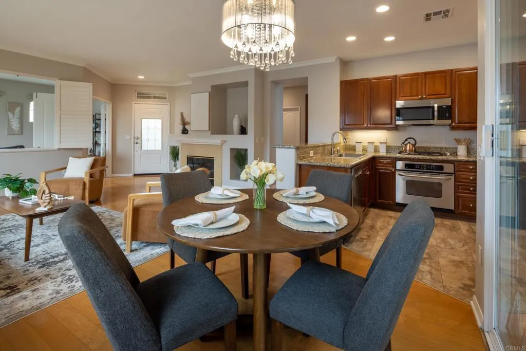 https://cdn.realtyfeed.com/cdn/127/306464280/ec51f13716fe14f270b15e6b84f60223.webp