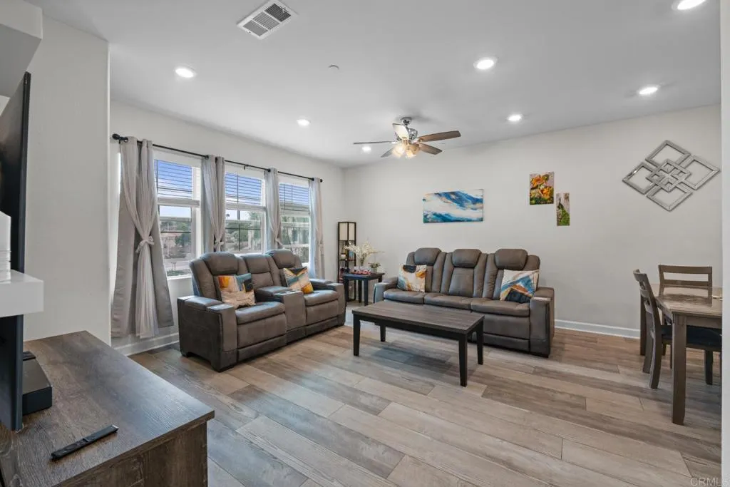 Photo #3: PTP2504343 Listing 