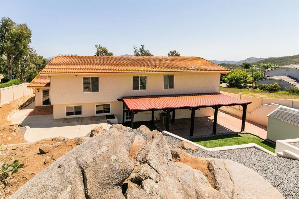 https://cdn.realtyfeed.com/cdn/127/306464324/9b74aec6bafa5cee9d112d8a7524ec13.webp