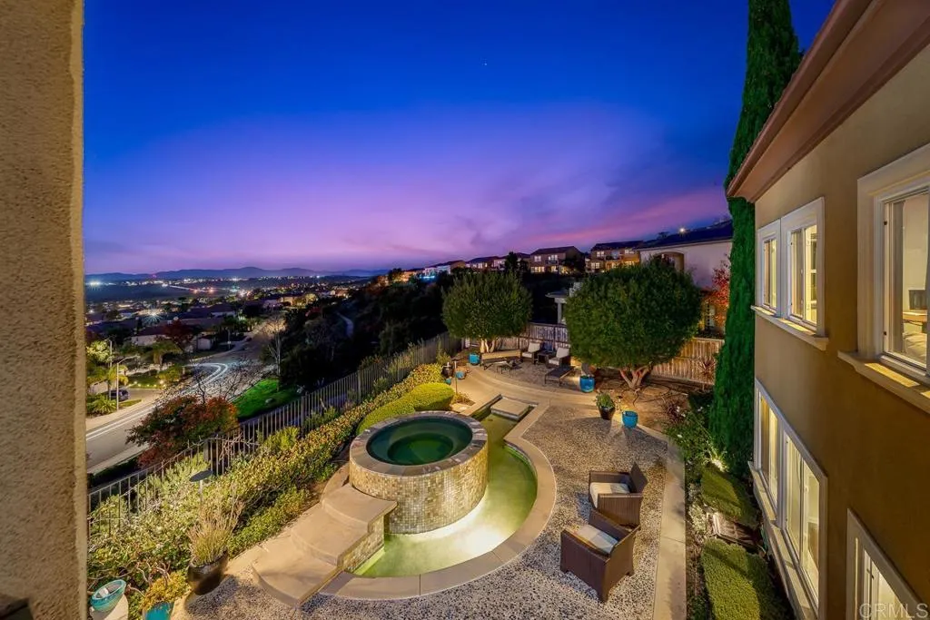 https://cdn.realtyfeed.com/cdn/127/306464325/4891b16b9d622ee1a8deceaadeb51f4e.webp