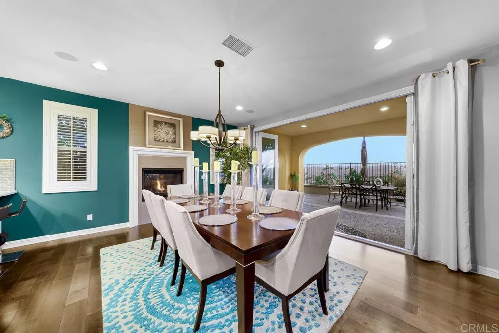 https://cdn.realtyfeed.com/cdn/127/306464325/88cd6d4571b7f94d0bb0a6f5f6e362fc.webp