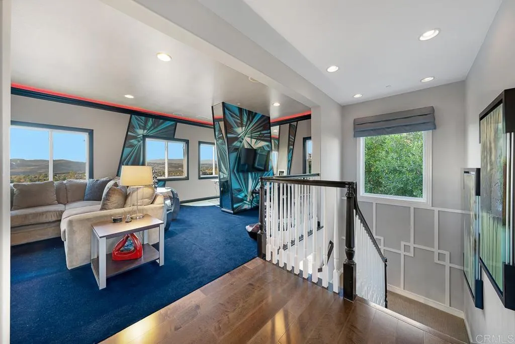 https://cdn.realtyfeed.com/cdn/127/306464325/ae5ddf98f092402afdc578ba86adc82c.webp