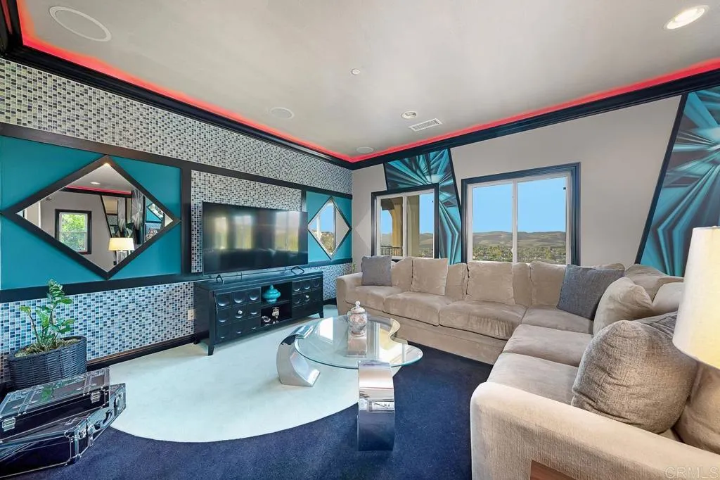 https://cdn.realtyfeed.com/cdn/127/306464325/cd799b4a2ce598825ae4a3ff5e941688.webp