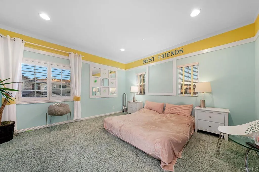 https://cdn.realtyfeed.com/cdn/127/306464325/fba624cefbeddf6c14d89ff901f3026d.webp