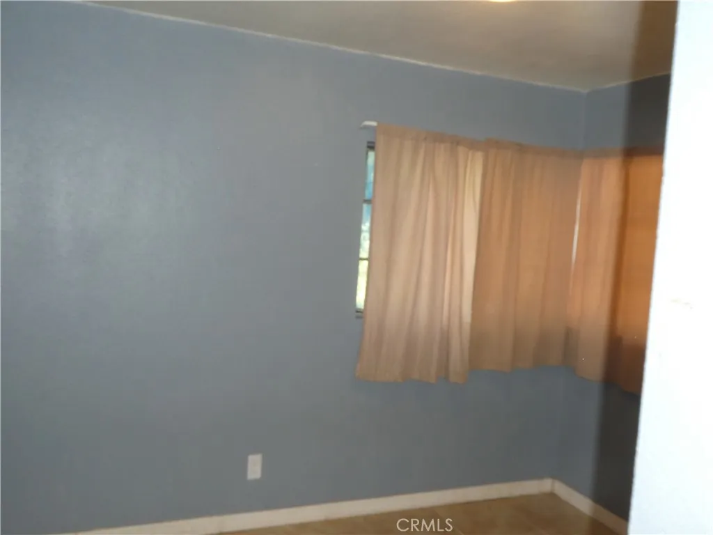 https://cdn.realtyfeed.com/cdn/127/306464454/14272152de6fc8c5ee993638ebde7420.webp