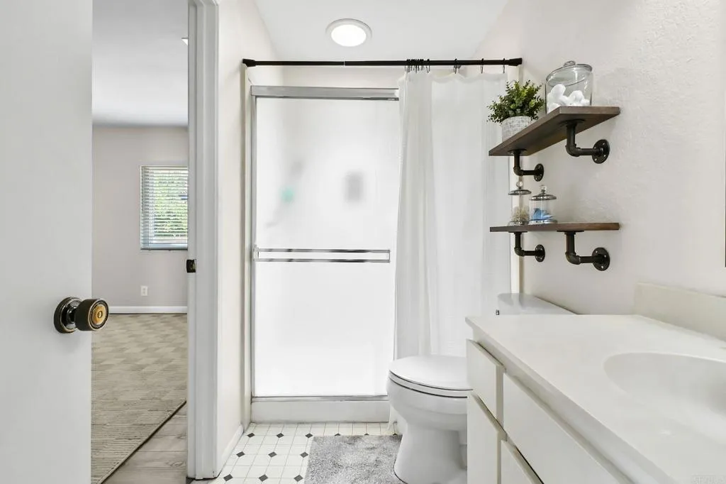 https://cdn.realtyfeed.com/cdn/127/306464652/2653a0becab325b880bc8c3dc8b922d3.webp