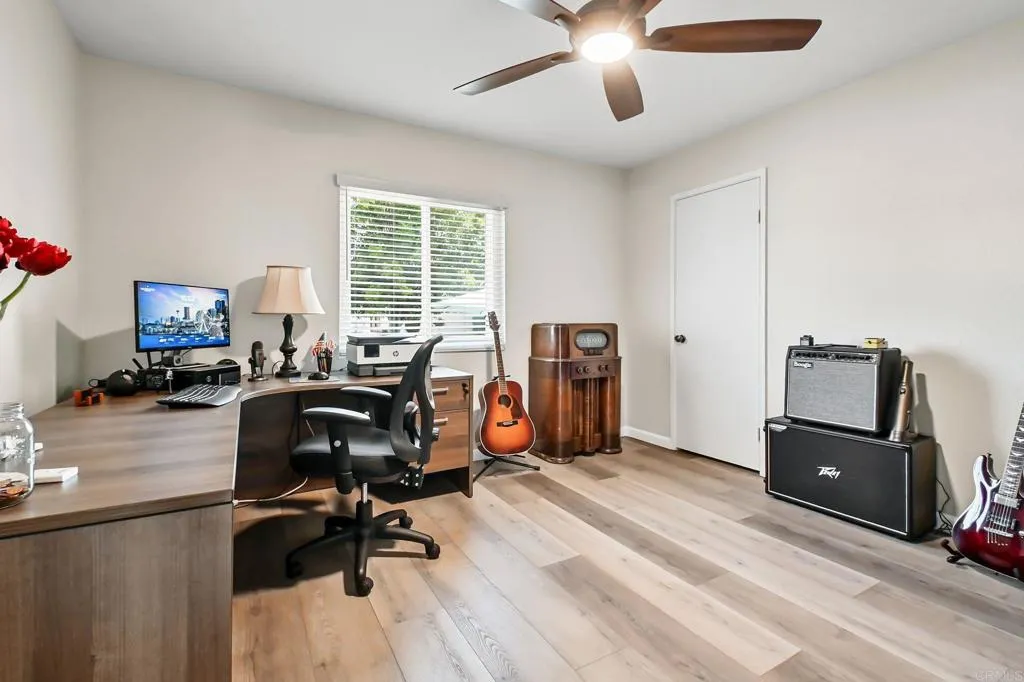 https://cdn.realtyfeed.com/cdn/127/306464652/c414a76d76f61404ba941f741616e634.webp
