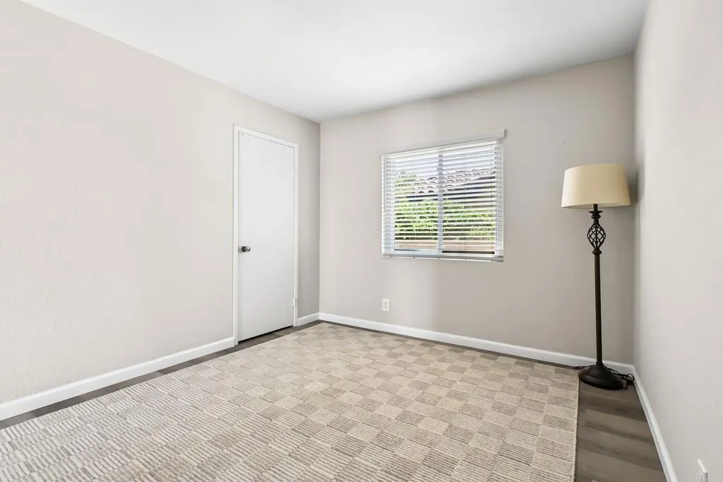 https://cdn.realtyfeed.com/cdn/127/306464652/d8c6c266d9905e2df3ef87543152ffcc.webp