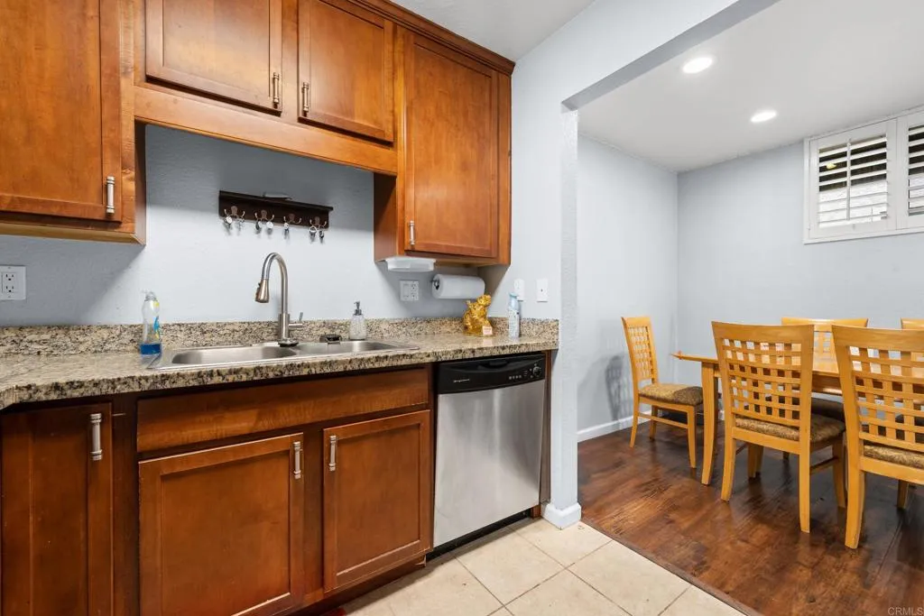 https://cdn.realtyfeed.com/cdn/127/306464786/07b382b7502717d19e54852610f839a6.webp