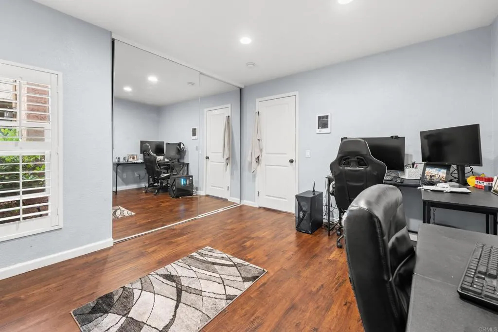 https://cdn.realtyfeed.com/cdn/127/306464786/7887c7fda619727049ae91babd1f7fdc.webp