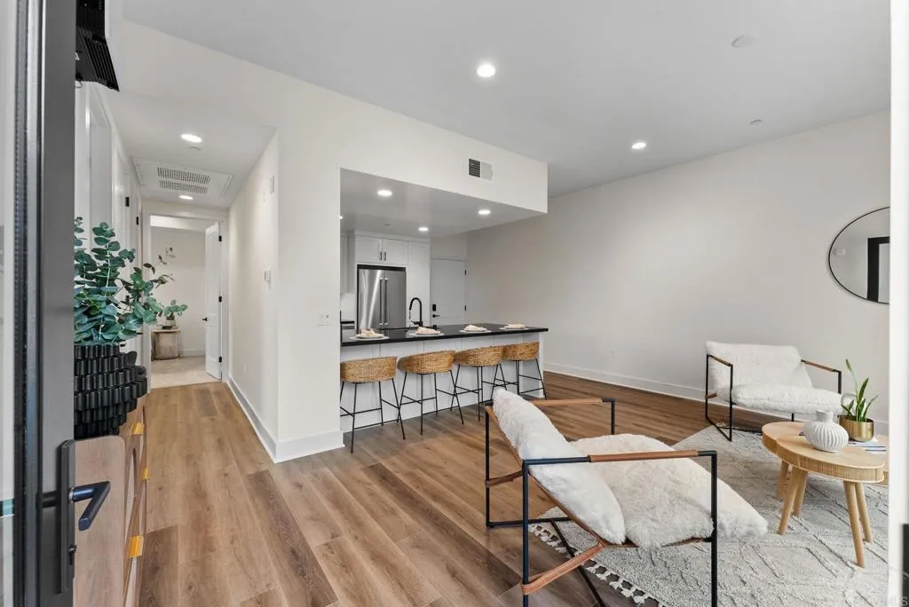 Photo #2: NDP2505754 Listing 