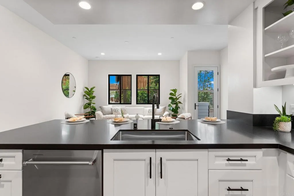 Photo #5: NDP2505754 Listing 