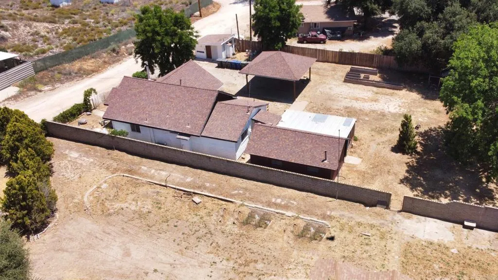 https://cdn.realtyfeed.com/cdn/127/306464887/64062abb29431dee737d779eaefb28c6.webp