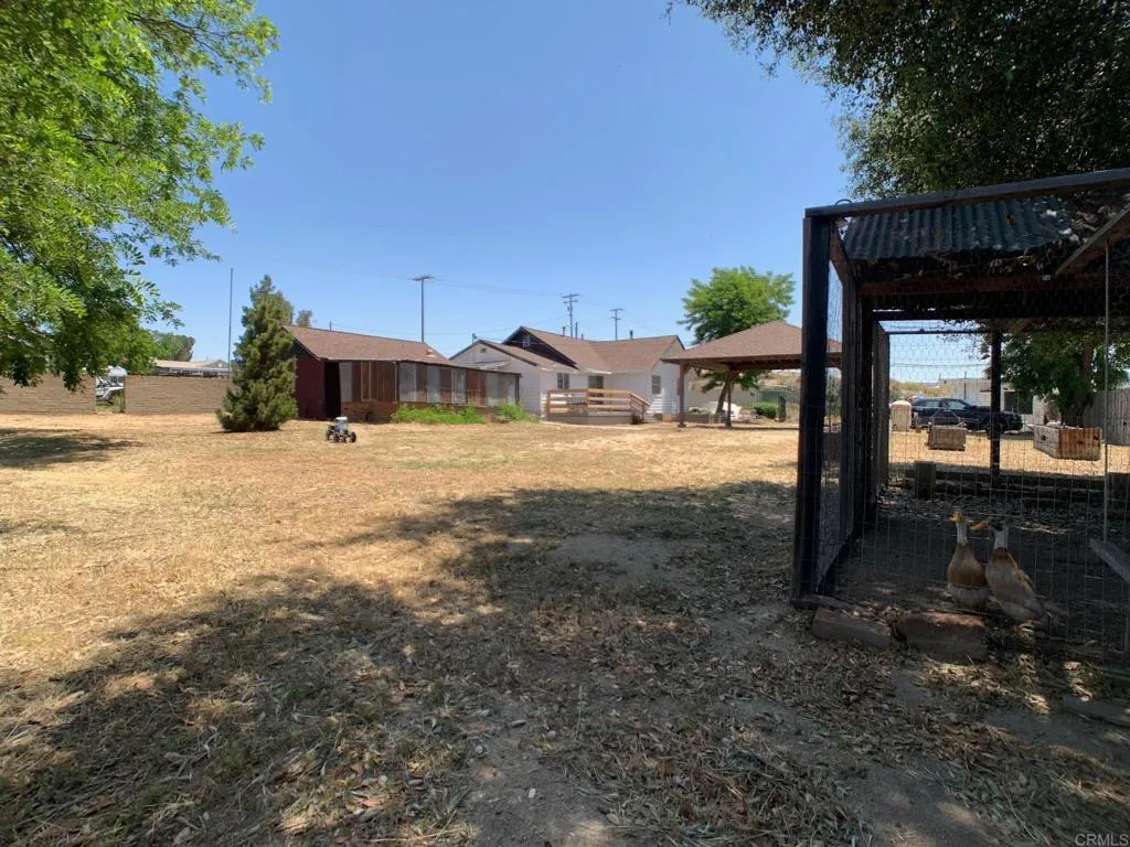 https://cdn.realtyfeed.com/cdn/127/306464887/7c331d33eb51753a0a2a773b9cbf391e.webp