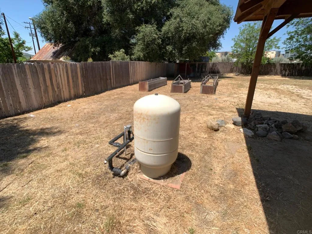 https://cdn.realtyfeed.com/cdn/127/306464887/e1cf2913418764b00ea39189e693ad10.webp