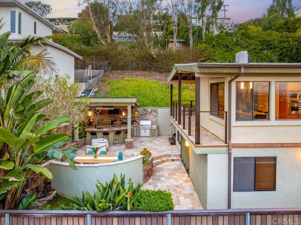 https://cdn.realtyfeed.com/cdn/127/306465177/0c38a379181e57d55c965087ade2301f.webp