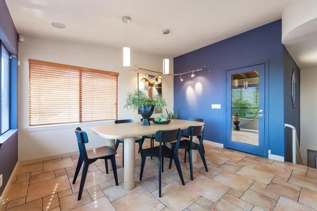 https://cdn.realtyfeed.com/cdn/127/306465177/533f3ece01cb8fe836fd425943df3886.webp