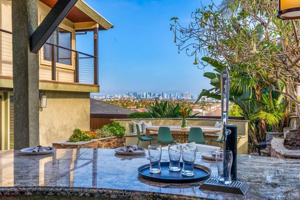 https://cdn.realtyfeed.com/cdn/127/306465177/f3270fcad6ee485e6f72e93d4a395ce5.webp