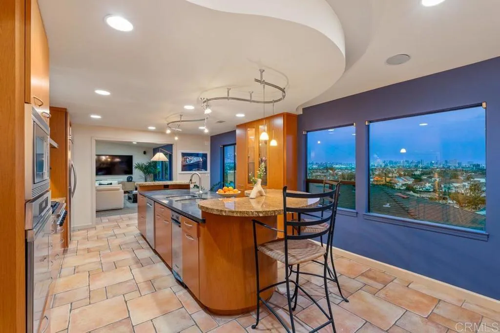 https://cdn.realtyfeed.com/cdn/127/306465177/fea5190b1ac3eece13c015aa8aa2c091.webp