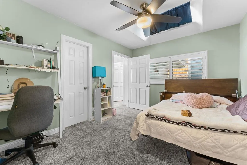 https://cdn.realtyfeed.com/cdn/127/306465242/b65630f29b19a8f377a1df2f142998fc.webp
