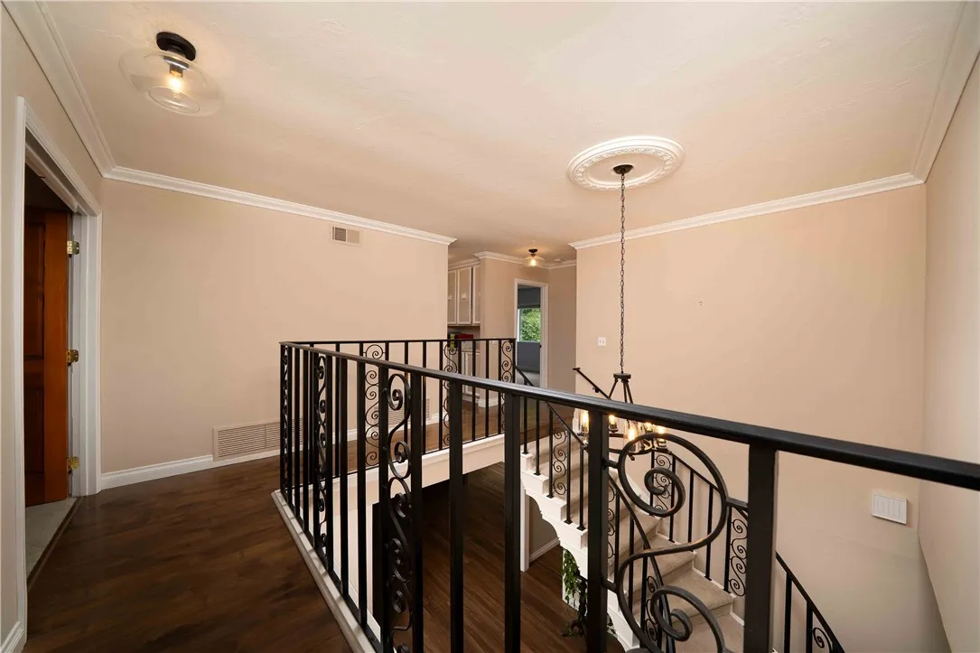 https://cdn.realtyfeed.com/cdn/127/306465247/c45fbbeb39c0149b9800c2201090a81b.webp