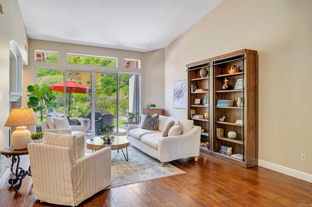 https://cdn.realtyfeed.com/cdn/127/306465280/0e4b25cf7a26e55d24227b0f08b27af2.webp