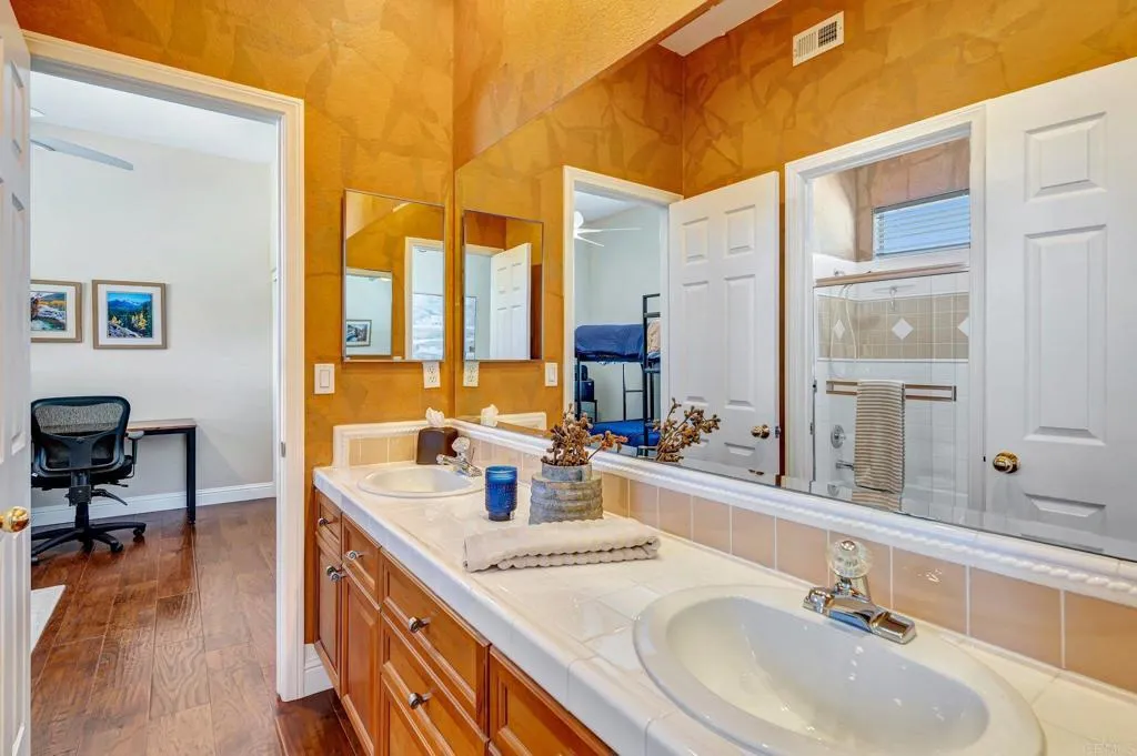 https://cdn.realtyfeed.com/cdn/127/306465280/6c9055727ba806c9eb4093a98bc7c56b.webp