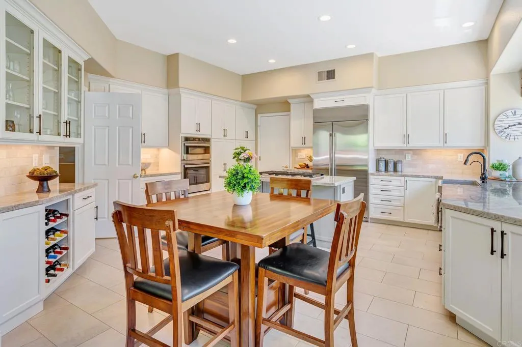 https://cdn.realtyfeed.com/cdn/127/306465280/a2a4f0ac9c18089e695e00747eea87d5.webp