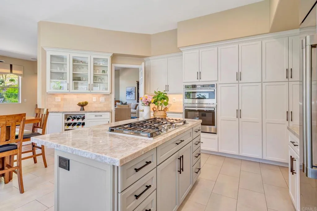 https://cdn.realtyfeed.com/cdn/127/306465280/a3ffeedf879d129ba90e5e63957b4338.webp