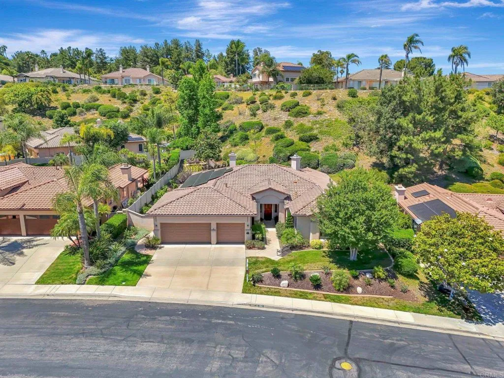 https://cdn.realtyfeed.com/cdn/127/306465280/fa8df60bdc049cbf6c3739213d2efdc8.webp
