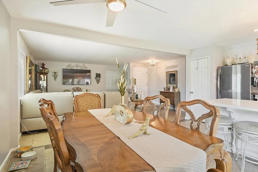 https://cdn.realtyfeed.com/cdn/127/306465292/06560730ced21485b3ffd93bf43b3aa7.webp