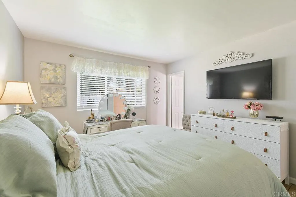 https://cdn.realtyfeed.com/cdn/127/306465292/247836c2bb60301155b87915f70d0995.webp