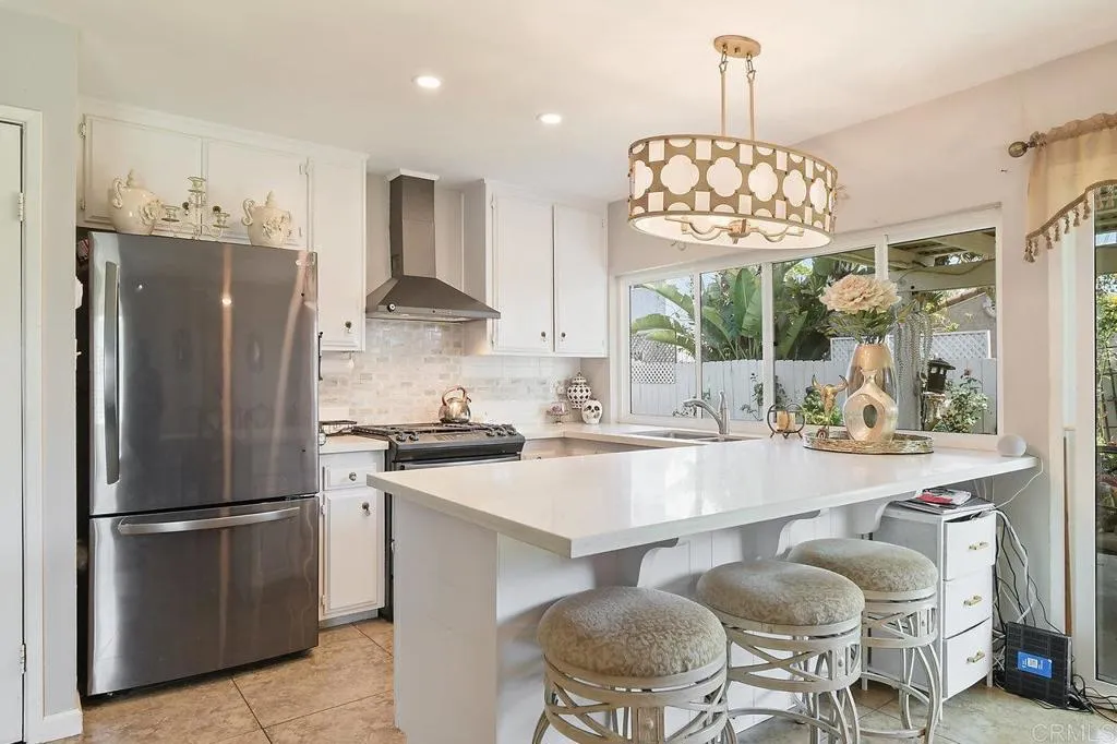 https://cdn.realtyfeed.com/cdn/127/306465292/e30154a2c071d9550bd8d3431dc69645.webp