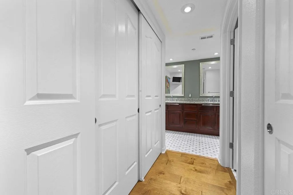 Photo #36: PTP2504383 Listing: Photo #36