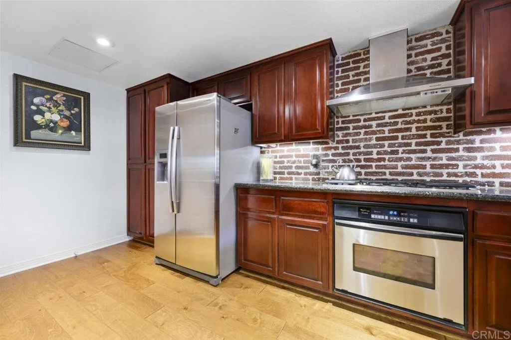 Photo #20: PTP2504383 Listing: Photo #20