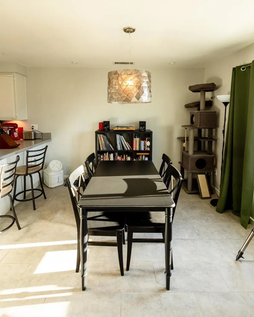 https://cdn.realtyfeed.com/cdn/127/306465297/2d578555e30e77517ac9a84628161675.webp