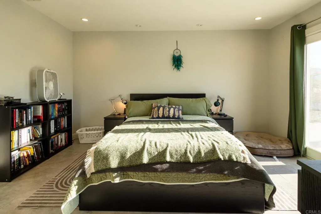 https://cdn.realtyfeed.com/cdn/127/306465297/7a753ddd15437642d854ee2235c07101.webp