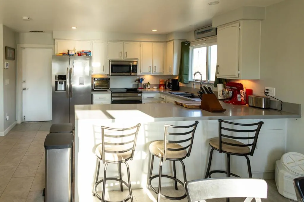 https://cdn.realtyfeed.com/cdn/127/306465297/8737e6b917f00ef3481ceec90ffce0e8.webp
