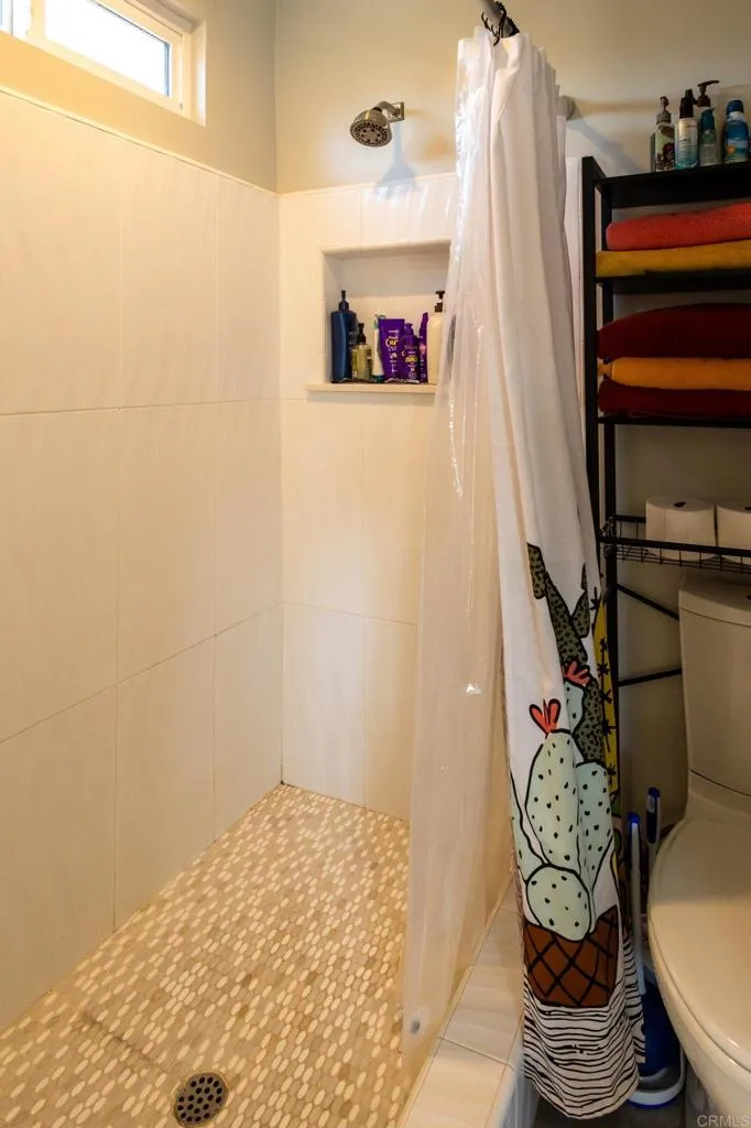 https://cdn.realtyfeed.com/cdn/127/306465297/8f5d1f5cb60128730ad8373b6c2c2d53.webp