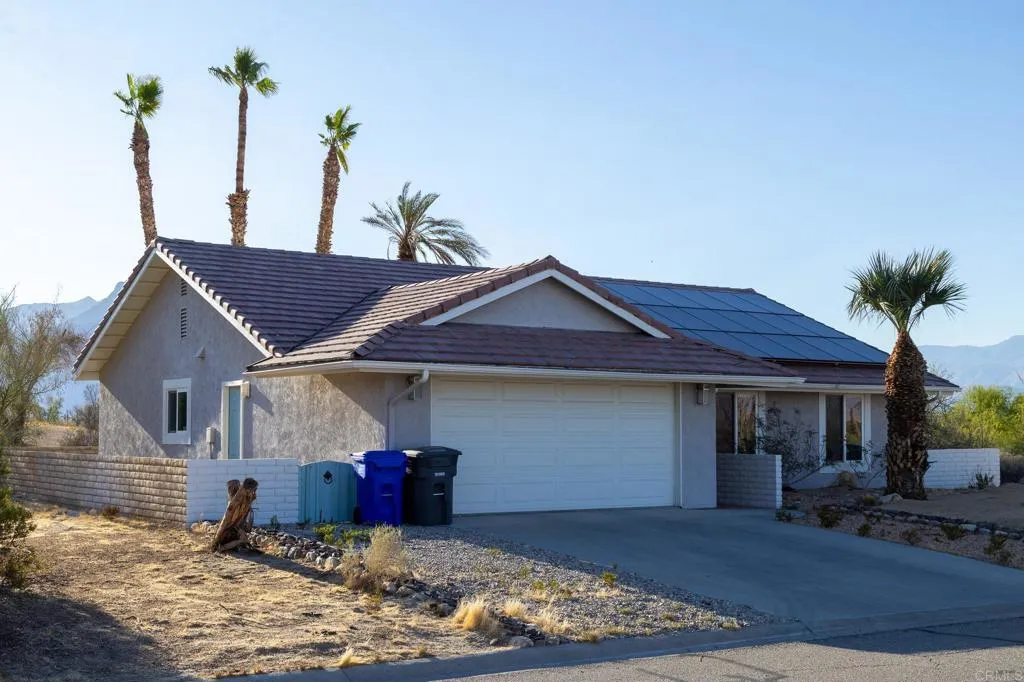 https://cdn.realtyfeed.com/cdn/127/306465297/a7a0b15e3bb094390501079b6fd18733.webp