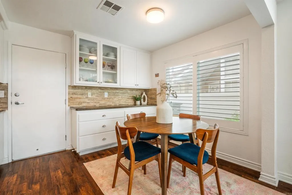 https://cdn.realtyfeed.com/cdn/127/306465300/7c01252666d899a921095e19951e1027.webp