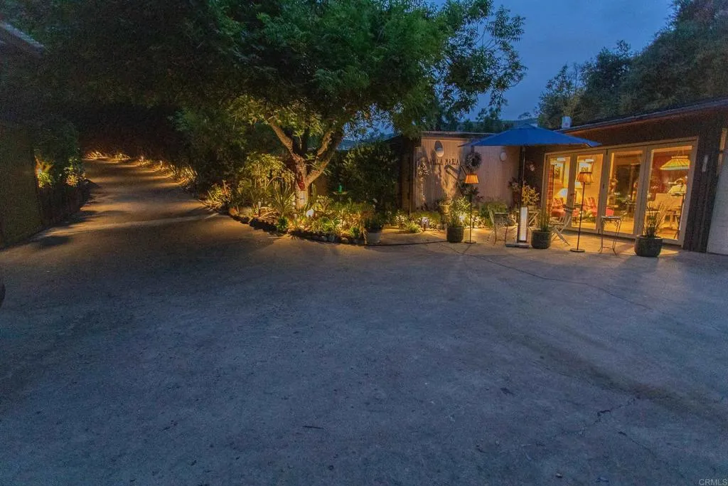 https://cdn.realtyfeed.com/cdn/127/306465363/ee886e2ad67a19802d4ceb749f94a72f.webp