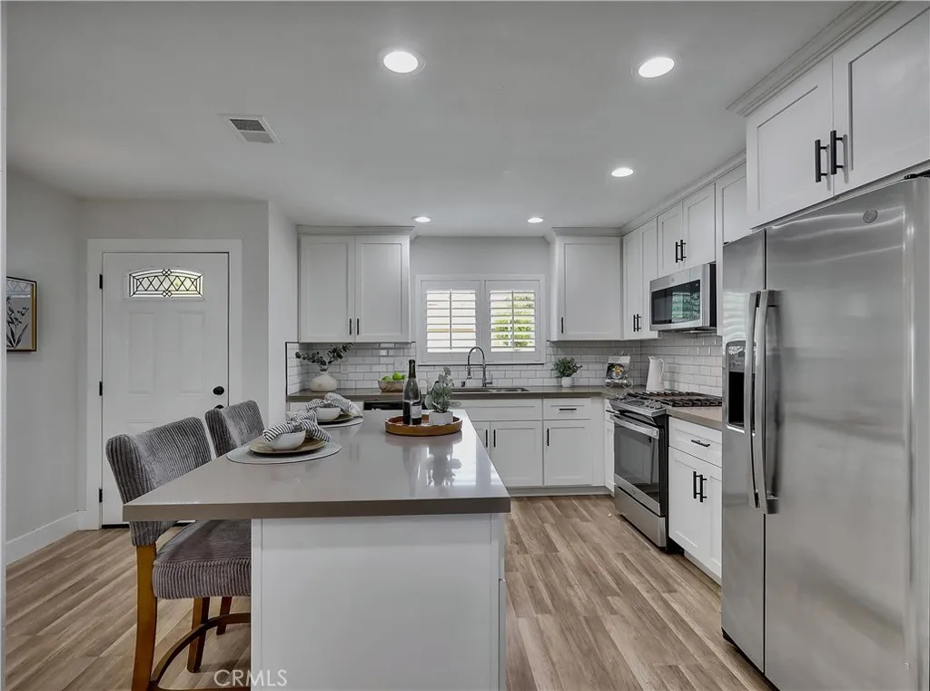 https://cdn.realtyfeed.com/cdn/127/306465428/c5cbba2d38ed8c7d244e922a479ebeaa.webp