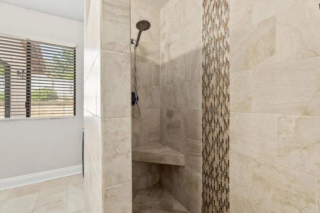 https://cdn.realtyfeed.com/cdn/127/306465515/e5a82cb92c73a394a8463363f7744402.webp