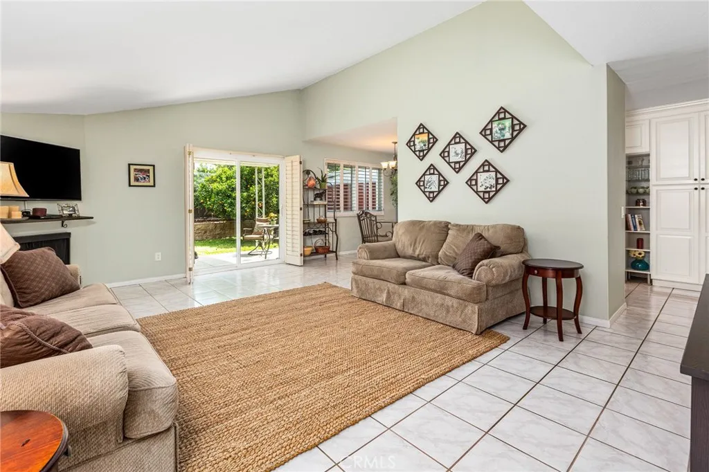 MLS: ND25129324 Condo For Sale