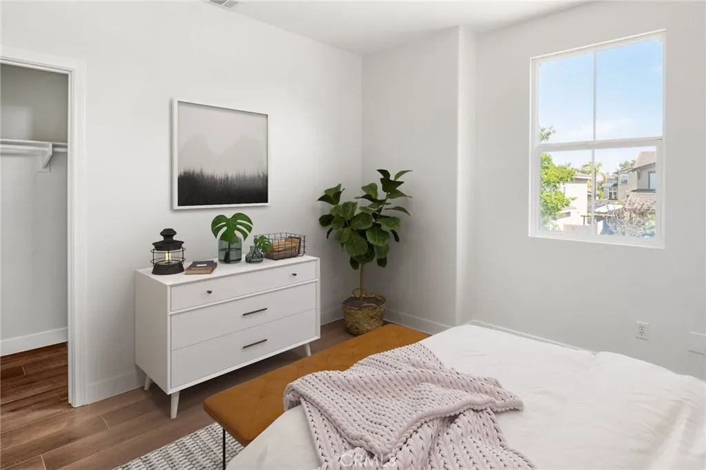 https://cdn.realtyfeed.com/cdn/127/306465602/f19597bf9cef2e186193571d72d5b8ab.webp